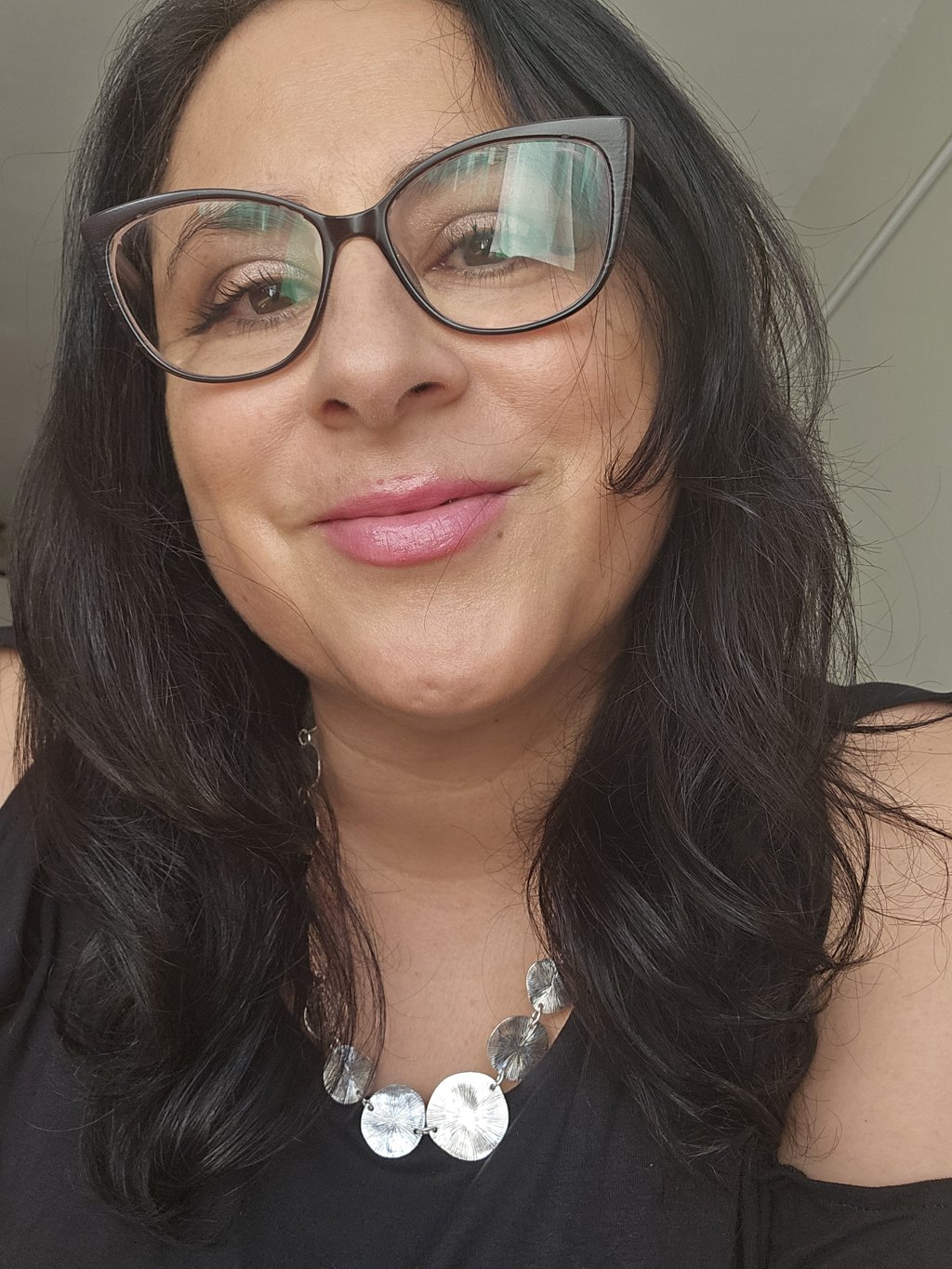 Paola Pantoja Camus, educadora diferencial, canalizadora y terapeuta